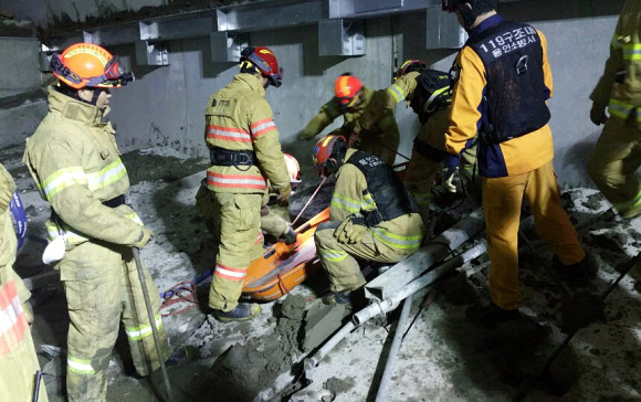 수서-평택 고속철 공사 현장서 매몰사고 현장