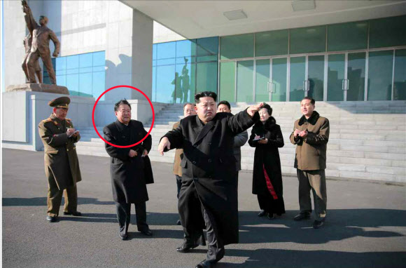 3개월 만에 북한 김정은 수행한 최룡해