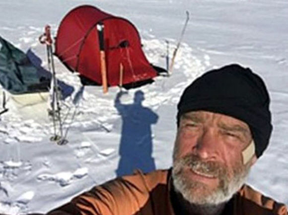 고지 48㎞ 남기고 숨진 ’나홀로’ 남극횡단 도전 영국 탐험가