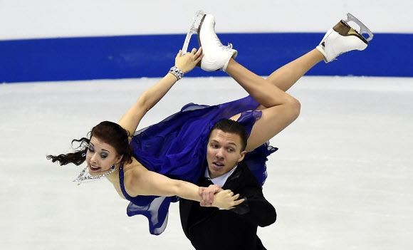 Ekaterina Bobrova and Dmitri Soloviev of Russia