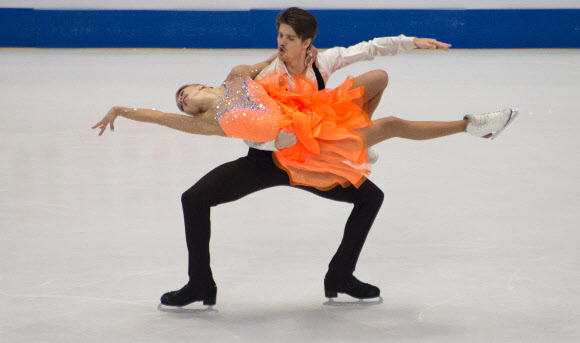 Alexandra Stepanova and Ivan Bukin of Russia