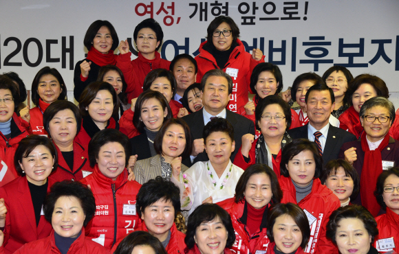 총선 여성 예비후보 만난 김무성 대표 
