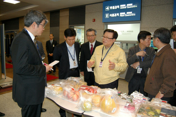 가축 전염병은 입국 금지요 