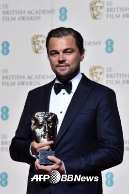 ‘오스카 5수생’ 디캐프리오, 영국 아카데미 BAFTA서도 수상.<br>ⓒ AFPBBNews=News1