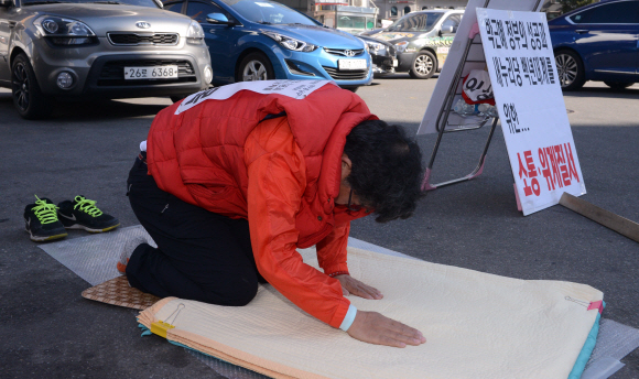 공천 면접 기다리며 108배