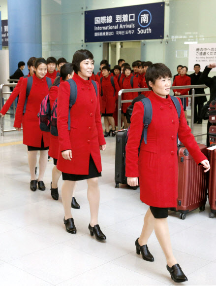 일본 오사카 간사이공항 도착한 북한 여자축구 대표팀