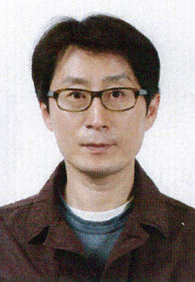 김동현 한국예술종합학교 연극원 교수