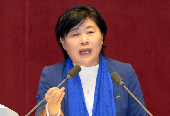 [서울포토]무제한 발언하는 서영교 의원