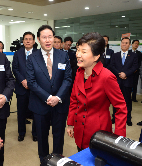 전북창조경제혁신센터를 방문한 박근혜 대통령