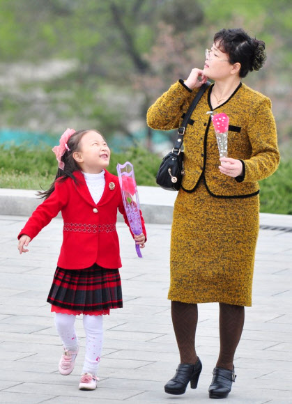 태양절 맞은 평양 시내 모습