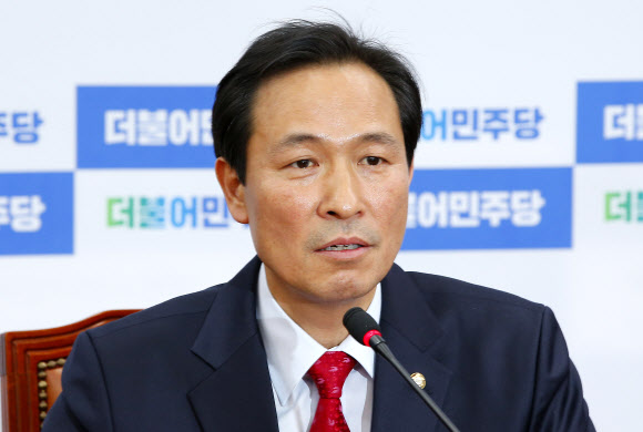 우상호  더불어민주당  원내대표.    연합뉴스.