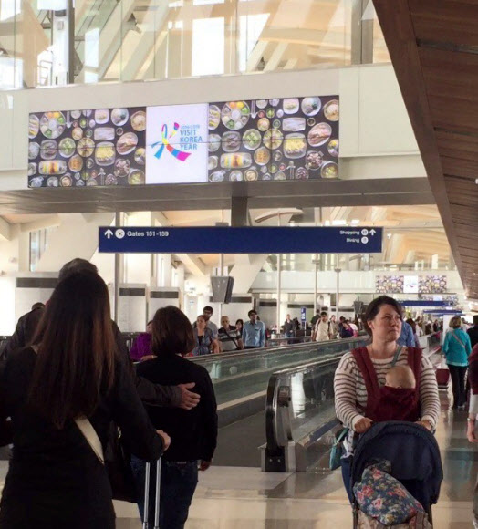 LA공항에 등장한 한국 관광 홍보 영상 