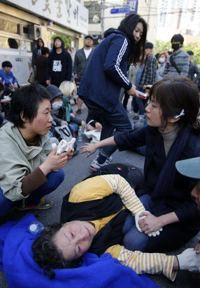 실신지경의 옥바라지 골목 주민