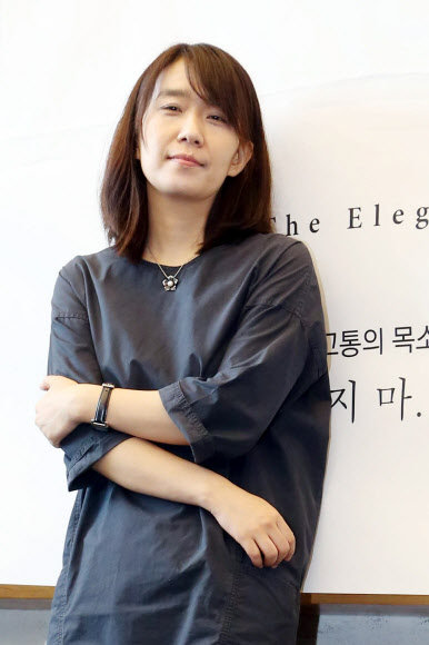 기자간담회 참석한 소설가 한강