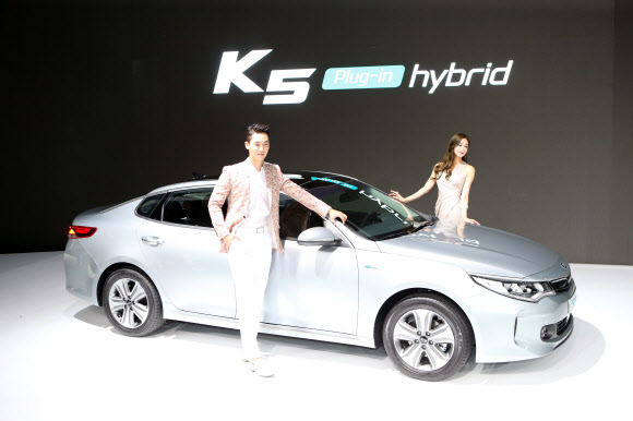 기아차 하이브리드 K5 PHEV 공개