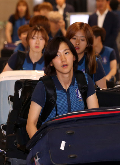 축구 여자대표팀 귀국