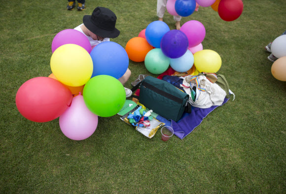 성 소수자 상징하는 ‘무지갯빛 풍선’