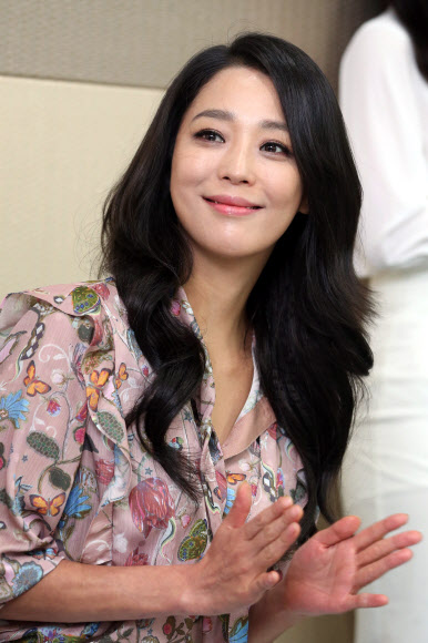 한고은, ’얼굴만큼 고운 마음’