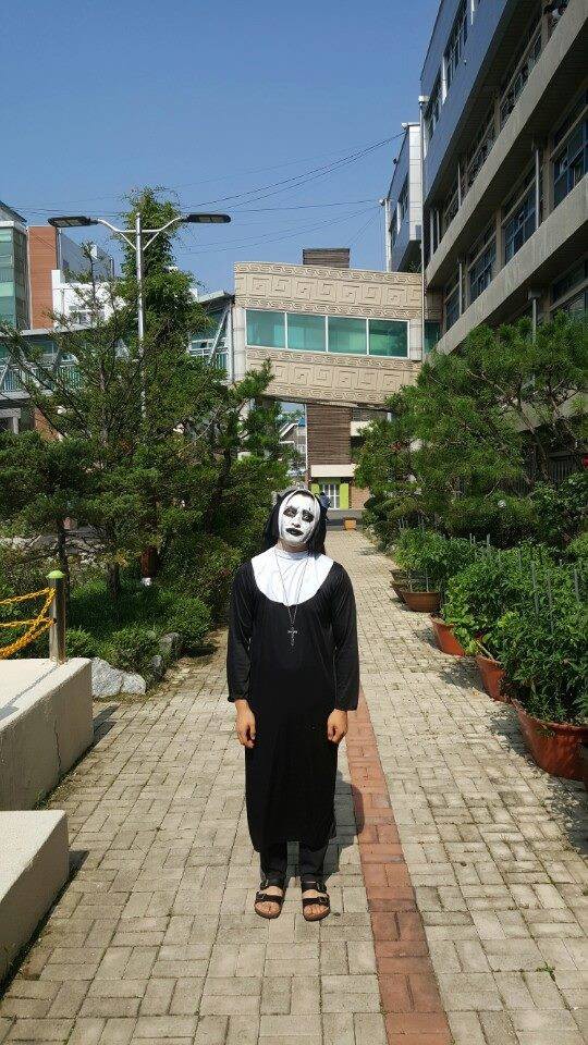 의정부고 졸업사진, ‘컨저링2’