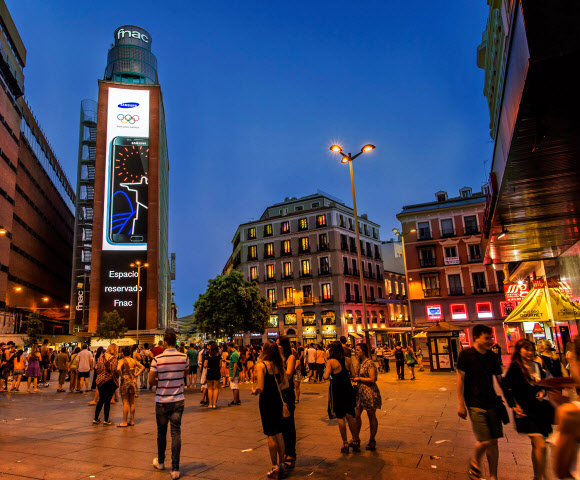 스페인에 삼성전자 LED 전광판