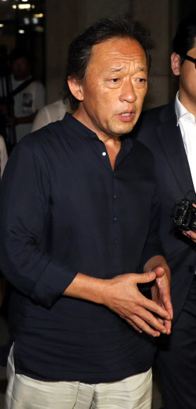 검찰 나서는 정명훈