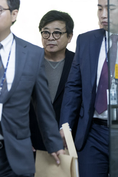 영장실질심사 참석하는 이창하 대표