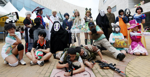 ’부천국제만화축제로 오세요’