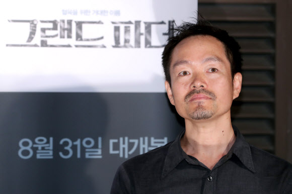 영화 ’그랜드 파더’ 이서 감독