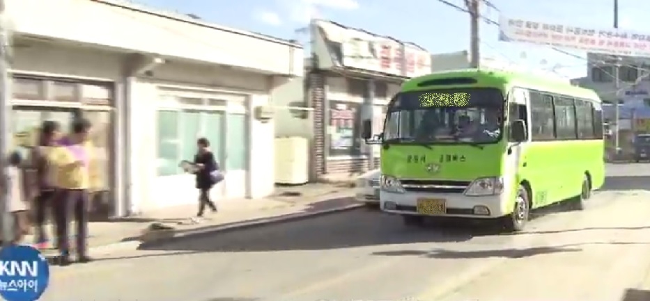 “여기 성추행범이 있어요” 승객들 외침에 경찰서로 달린 버스