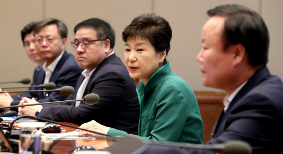 박 대통령, 수석비서관회의 주재