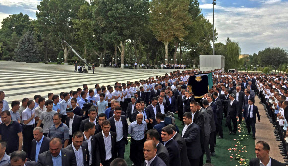 카리모프 우즈베키스탄 대통령 별세…고향 사마르칸트에 안장. 사진=EPA 연합뉴스