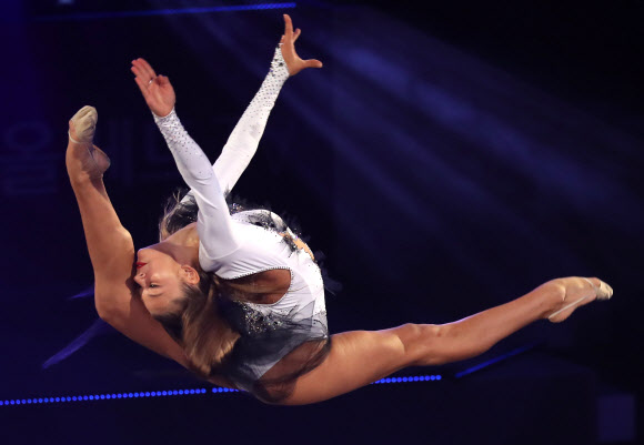 힘찬 점프 선보이는 솔다토바