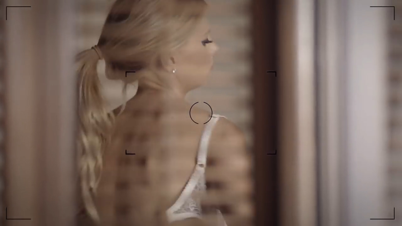 ‘아임 낫 더 원’(I‘m Not The One) 뮤비 캡처