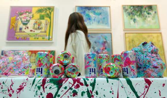 예술작품으로 변신한 맥주캔