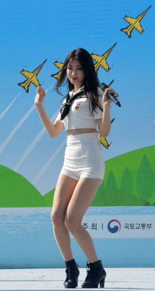 나인뮤지스 경리