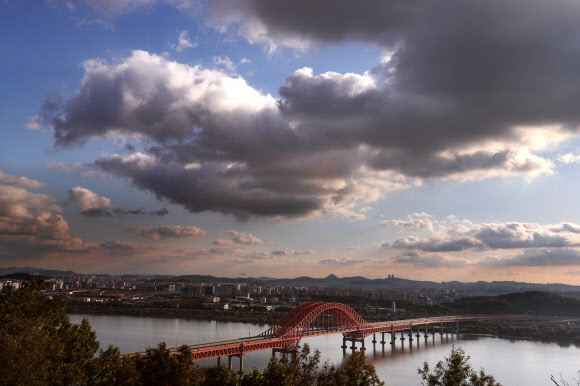 가을비 그친 하늘