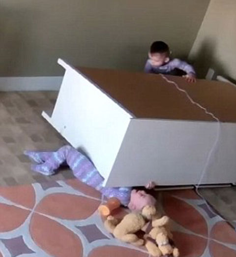 Kayil Sfoff Facebook