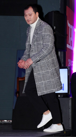 정만식, 카리스마 등장