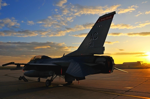 한반도 출격 준비 중인 F-16 팰콘