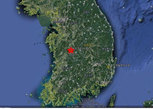 13일 오전 3시 8분 22초에 발생한 규모 1.9 지진 진앙 위치도. 기상청은 대전 유성구 남남서쪽 3㎞ 지역 깊이 8∼9㎞에서 지진이 있었다고 밝혔다. [기상청 제공=연합뉴스]
