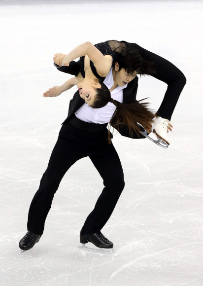 시부타니 남매 화려한 연기