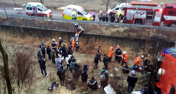 아수라장 된 사고현장