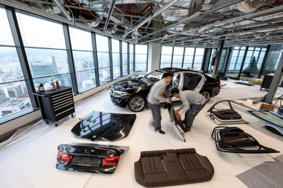 BMW 뉴5시리즈 ‘39층 이송작전’