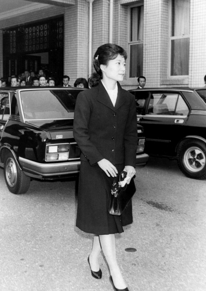 박근혜-1976년 서울신문 포토라이브러리