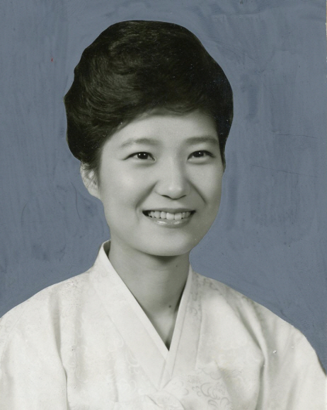 박근혜-1976년 서울신문 포토라이브러리
