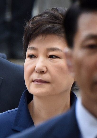 박근혜 전 대통령 법원 출석