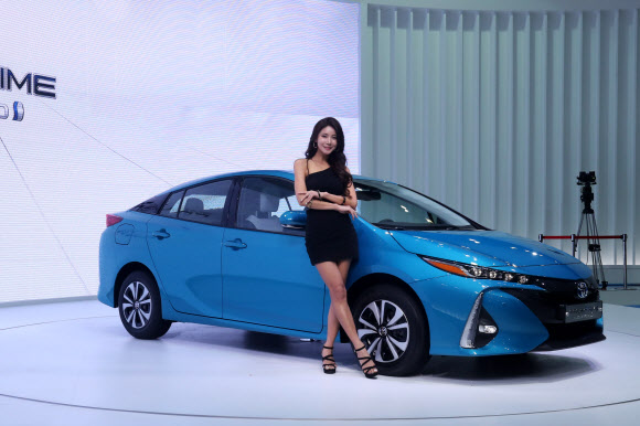 토요타 프리우스 프라임