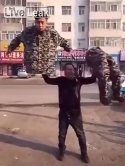 Liveleak.com / Pakistan TV youtube