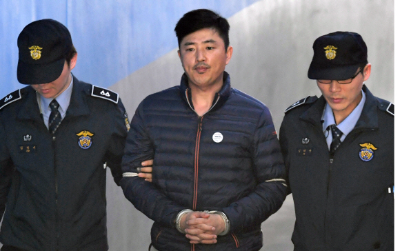 고영태 체포적부심 출석