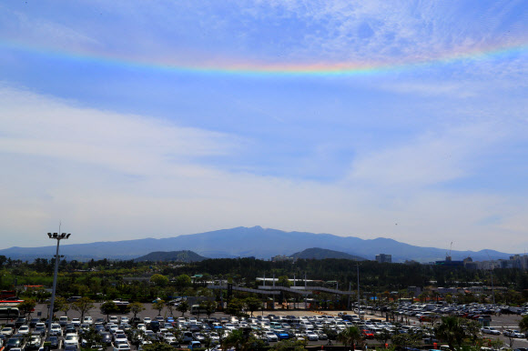 제주 상공에 다시 나타난 채운